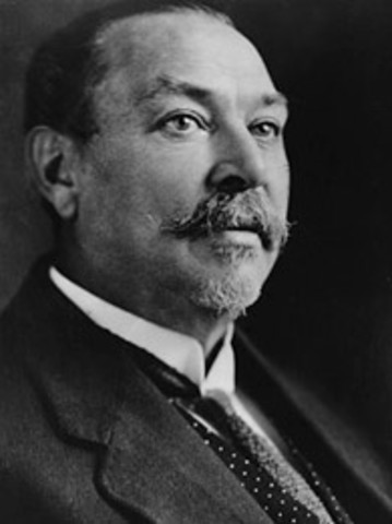 The Union of South Africa is formed under British ruleling