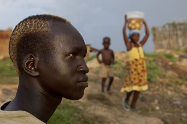 South Africa is expelled from UN