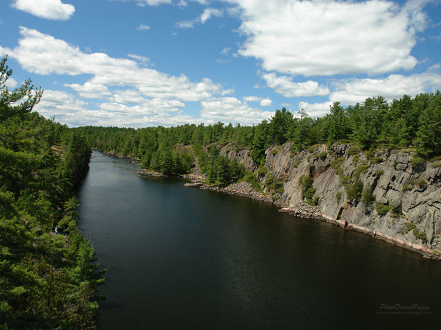 Traveling the French River