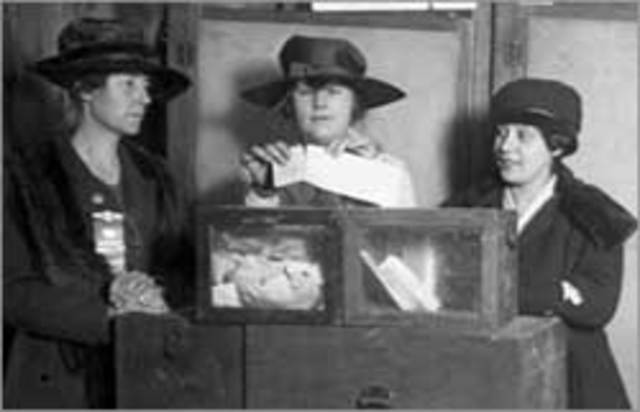 Las mujeres obtien el derecho al voto