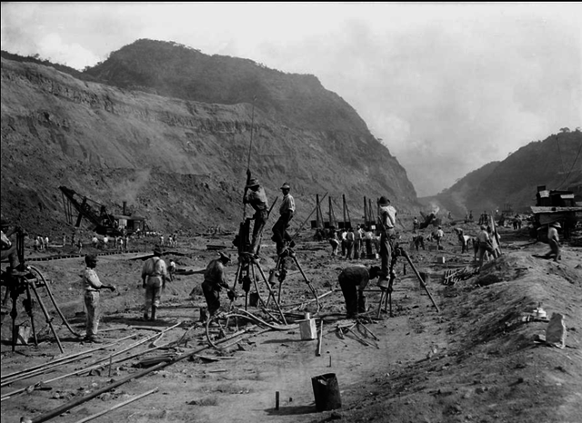 US Government began to build Canal