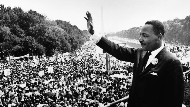 Martin Luther King Day Becomes a U.S. Federal Holiday