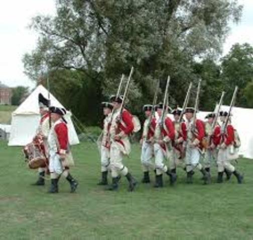 Soldiers stealing food from eachother