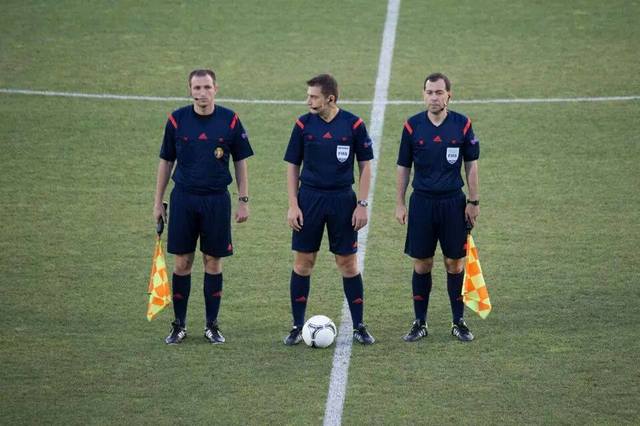 A primit titlu de arbitru FIFA