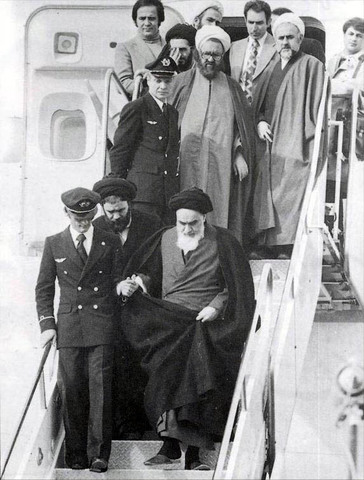 Ayatollah Khomeini Returns