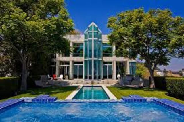 If acting career works; I'll buy a mansion