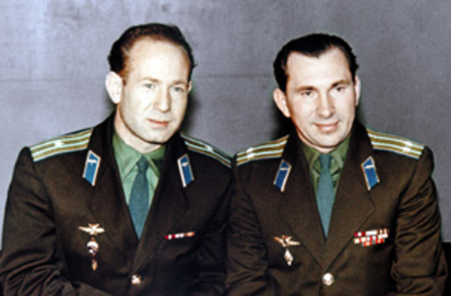 Первый выход человека в космическое пространство