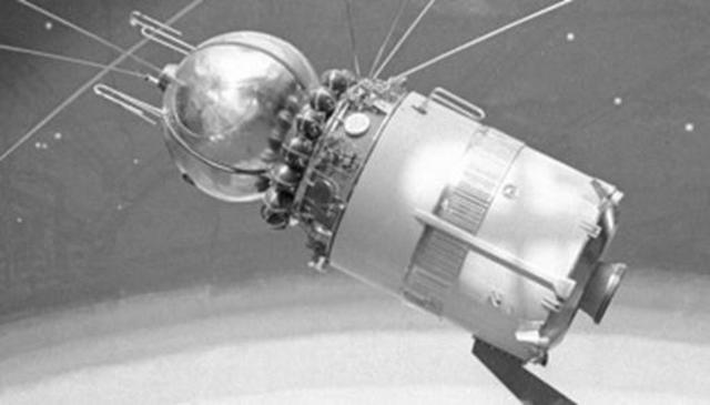 Первый многоместный космический корабль