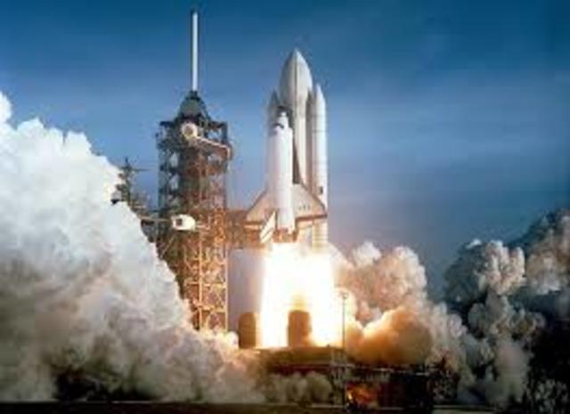 Первый запуск спейс шаттла