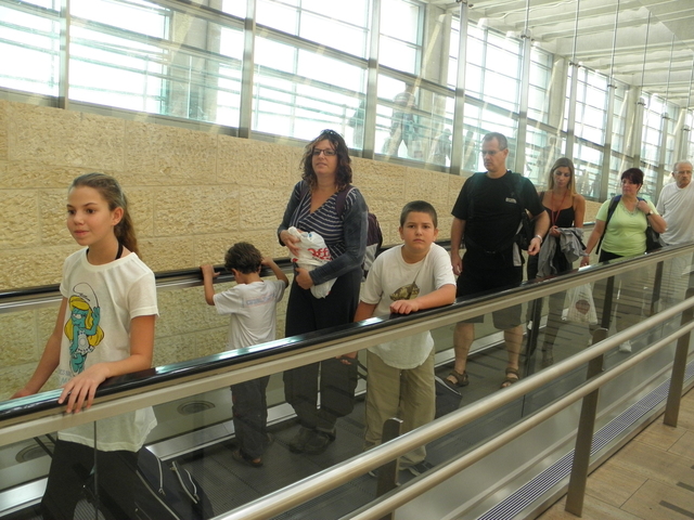 טיסה ראשונה לחוץ לארץ- תיאלנד