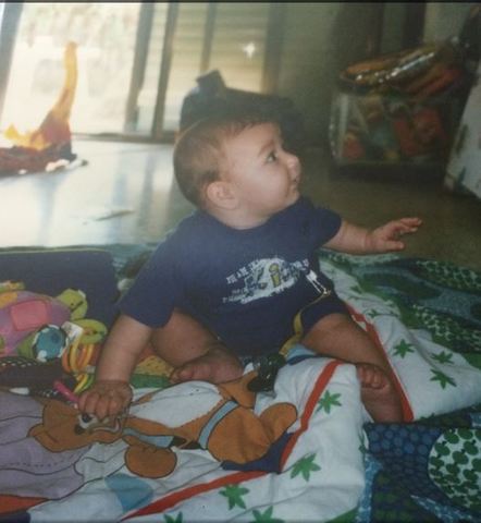 התיישבתי לבד