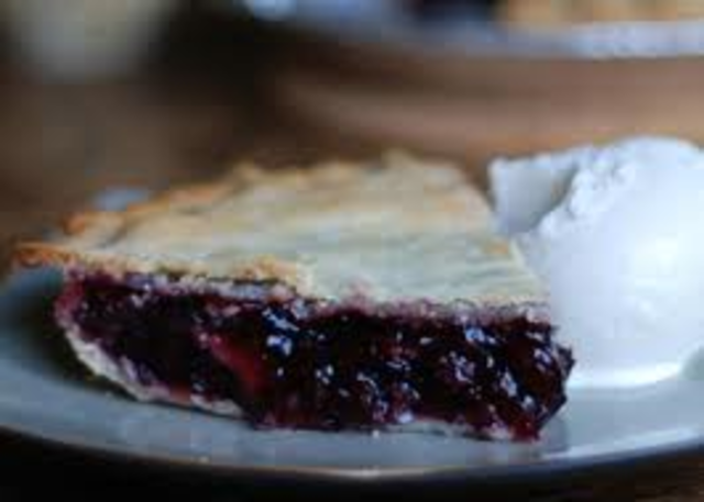 Challenge 5: Collect Saskatoon berries & Bake a Saskatoon Pie