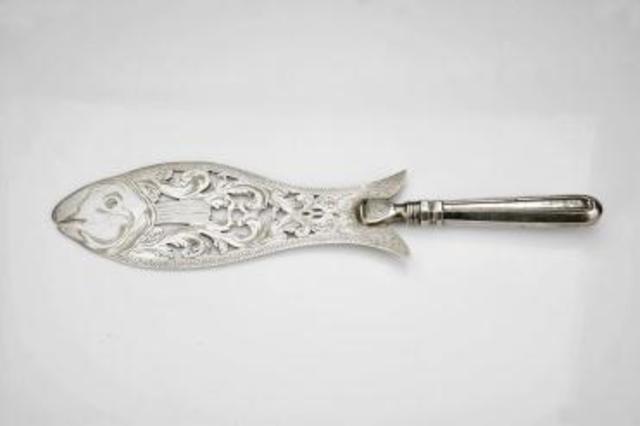 Construção civil - mexer massa de cimento