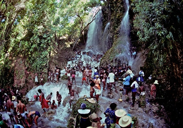 (32) Explore Saut-d'Eau