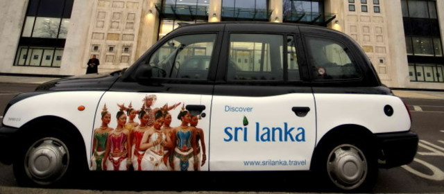 Take taxi to Kandy, Sri Lanka