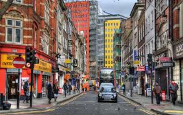 Drive from Slagkrogen, 5220 Odense, Denma to the Airport