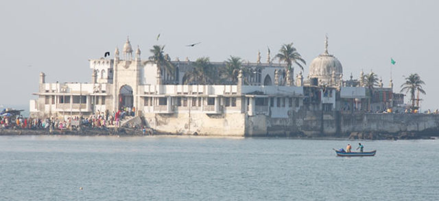Worshipping at the Haji Ali Shrine