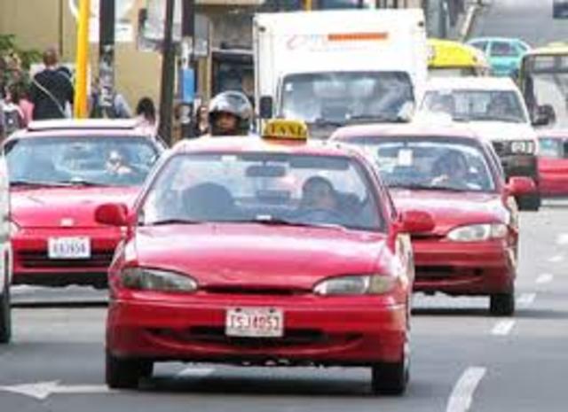 Take a taxi to the Mirador Ram Luna restaurant