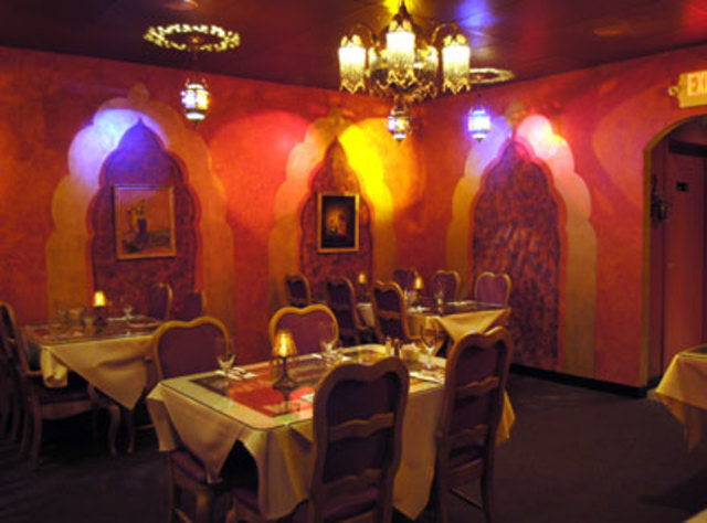 Take taxi to Esphahan restaurant