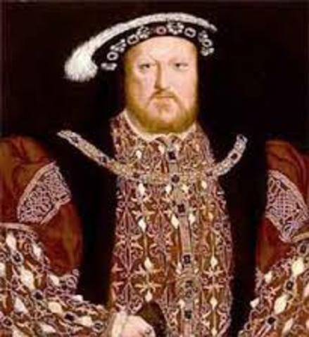 With the Supremacy Act, Henry VIII proclaims himself head of Church of England