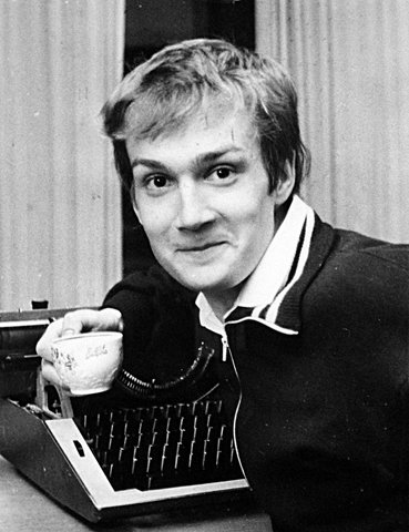 Дмитрий Холодов