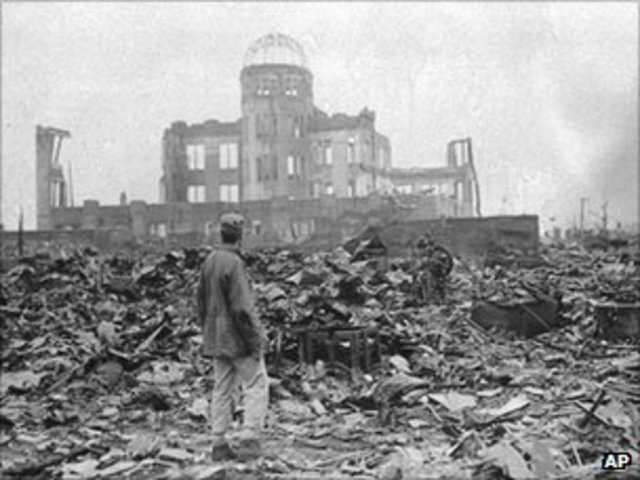 Russia loses war with Japan