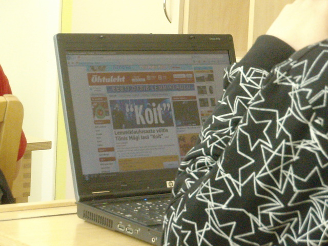 Ankeetide saatmine koolidesse