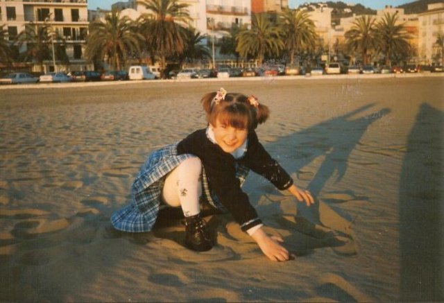 Naixement a Figueres (Girona)