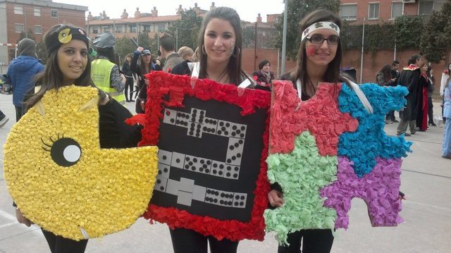 Carnestoltes amb els infants
