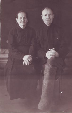 Родители Бориса Сидельникова, 1947г.