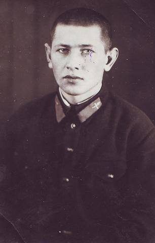 На память папе и маме от сына Бориса Сидельникова