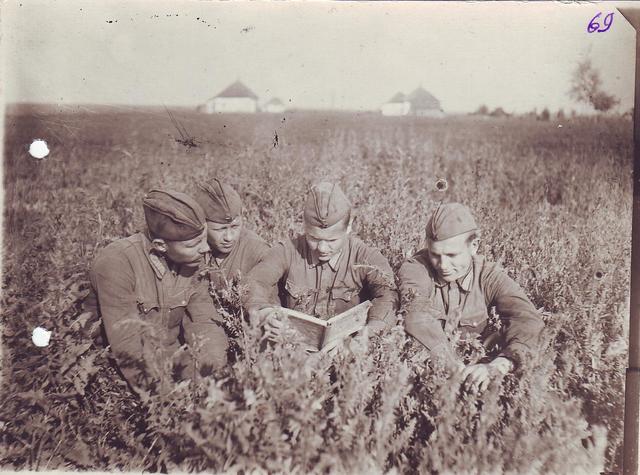 За чтением художественной литературы