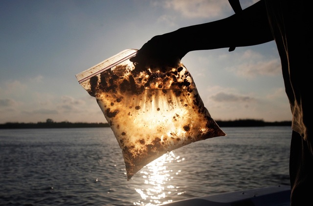 Oil from the spill reaches Texas, meaning  all five US Gulf Coast states have been affected