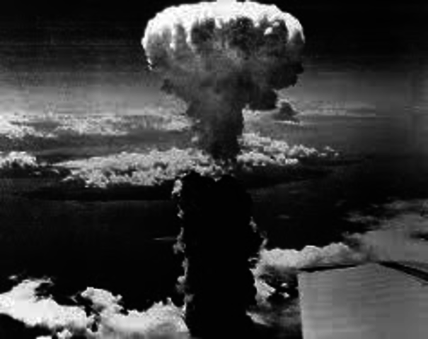 Estallido de bombas en Japón