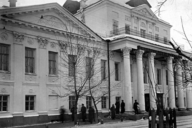 Первая гимназия в России