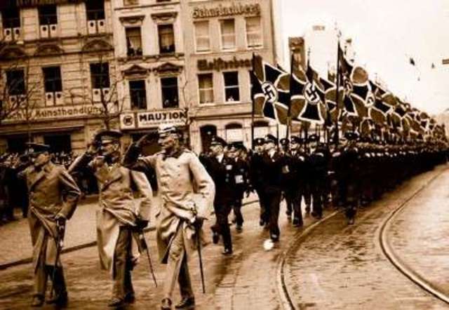 Hitlers&nbsp;invades&nbsp;the&nbsp;Rhineland