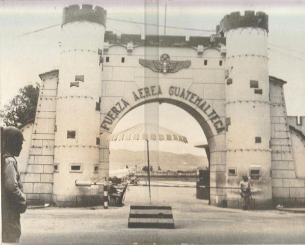 Contrato en la fuerza aérea