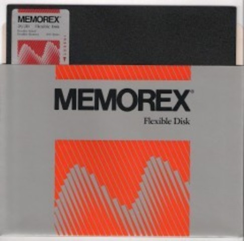 IBM lanza el Primer Disquete