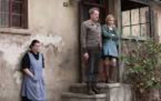 Liesel becomes afraid to collect laundry from the mayor's house