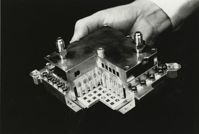 IBM lanza la 3081 series