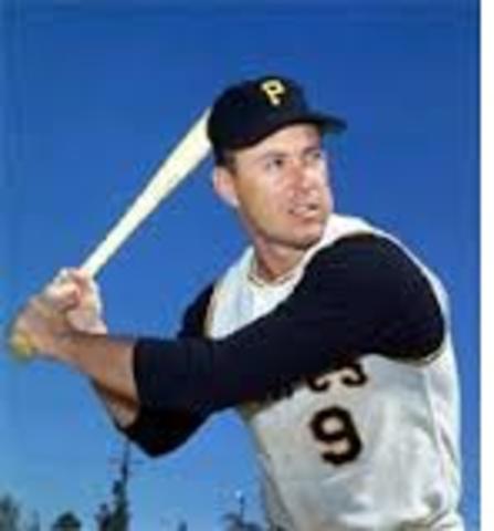 Bill Mazeroski inducted into th Hall of Fame