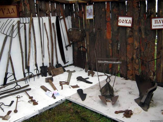 Сельскохозяйственные орудия труда