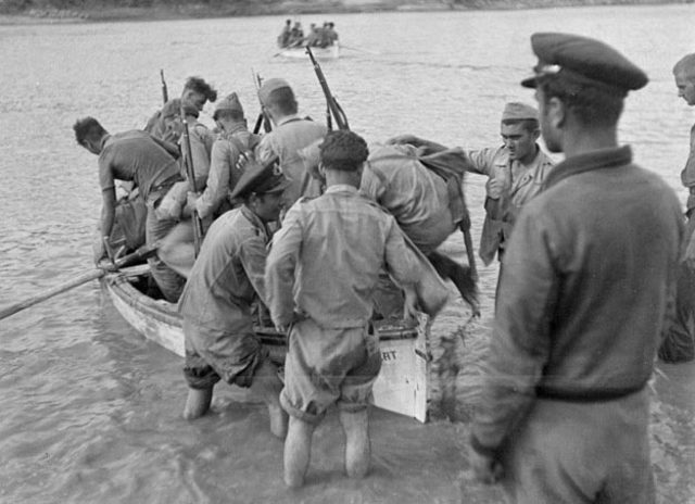 Republican offensive of the river Ebro fails