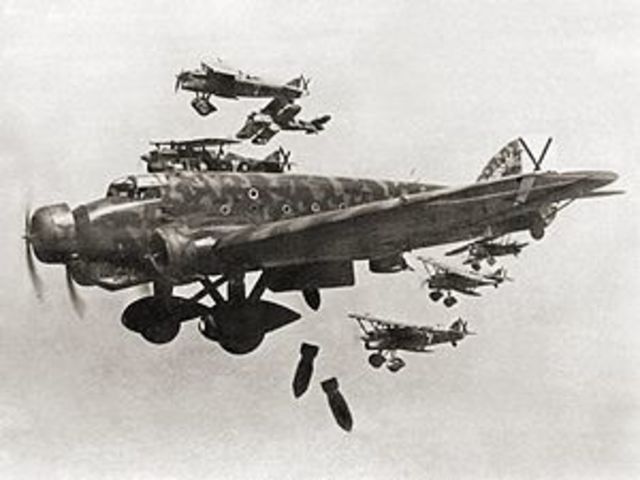 Continuous bombing of Barcelona by Nationalist forces 16-18 March