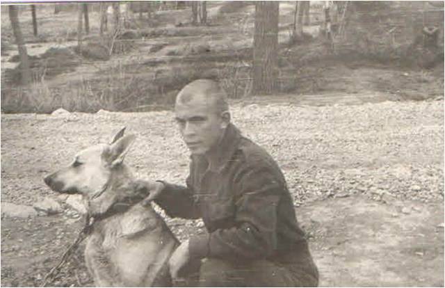 В 1987 году Сергей был призван в ряды вооруженных сил.