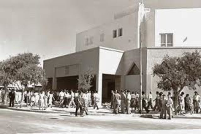 דויד בן גוריון מכריז על ירושלים כעל בירת מדינת ישראל