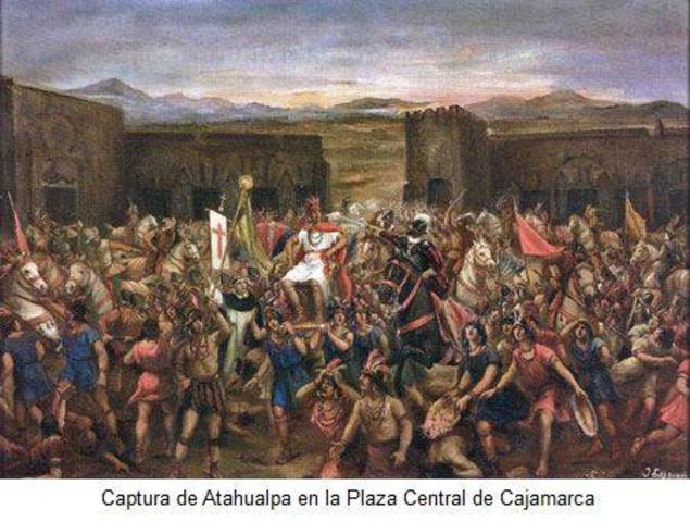 Atahualpa se presento en la plaza de Cajamarca