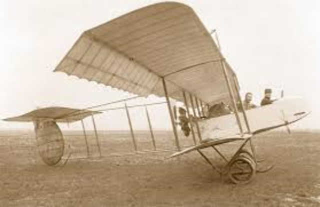 Eerste vlucht boven België