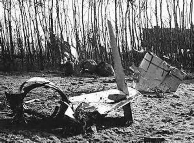 ramp op vliegbasisRammstein