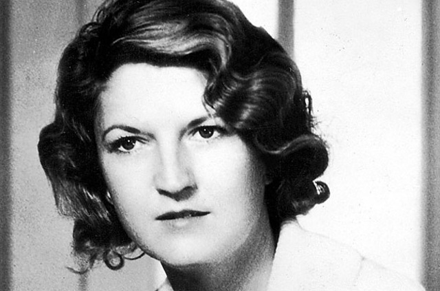Zelda Fitzgerald dies at 47.